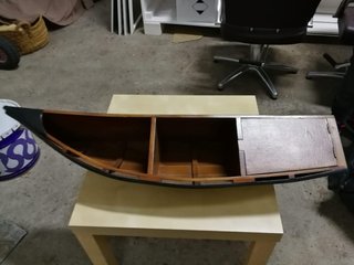 Mueble de madera estilo canoa
