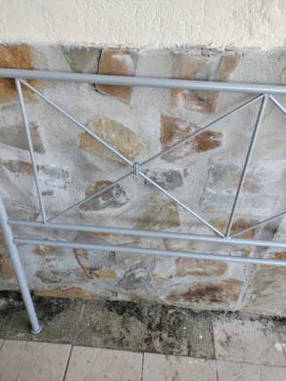 Cabecero de cama 1,35 m metal y madera