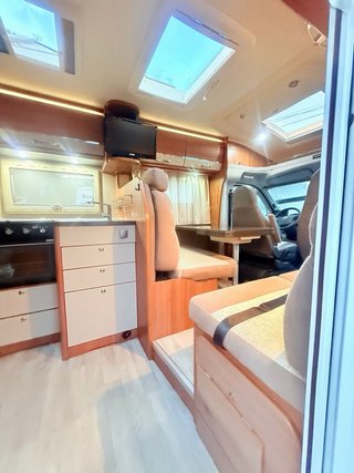 Autocaravana garaje motos 70.000km