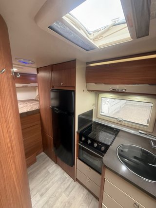 Autocaravana garaje motos 70.000km
