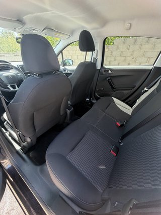 Peugeot 208 Peugeot 208 5P STYLE 1.2L PureTech 82