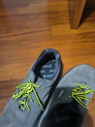 Zapatos de seguridad grises