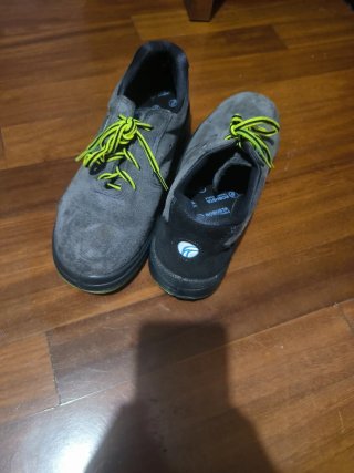 Zapatos de seguridad grises