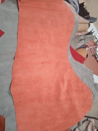 Lote 4 piezas de Piel Ante varios colores 18€.