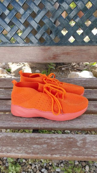 Zapatillas deportivas naranjas