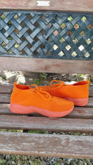 Zapatillas deportivas naranjas