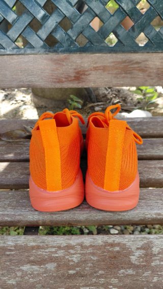 Zapatillas deportivas naranjas