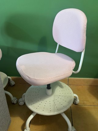 Silla de escritorio infantil rosa - Ikea