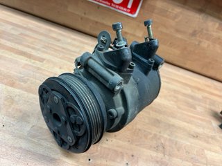 Lote Piezas BMW E36  M50B25