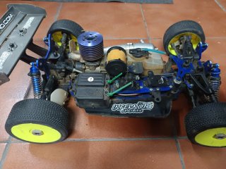 Coche radiocontrol gasolina Kyosho Inferno 7.5
