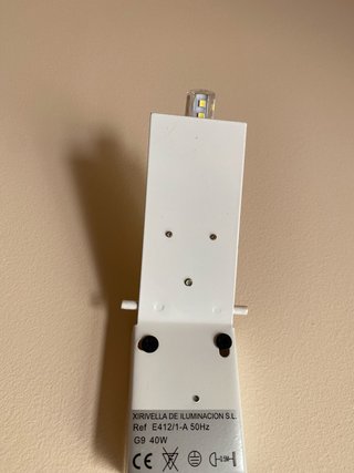 Aplique de pared blanco