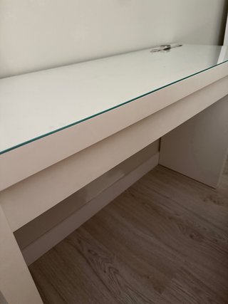 Tocador Malm Ikea Blanco y Cristal Transparente