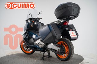 HONDA FORZA 750