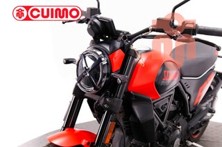DUCATI SCRAMBLER FULL THROTTLE