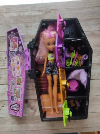 Monster High Draculaura Ataúd