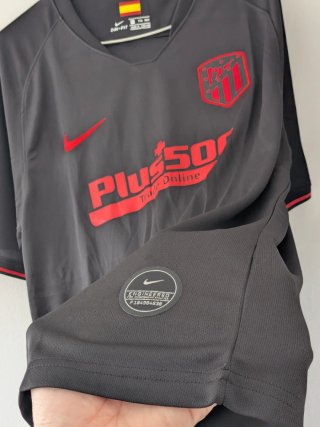 Camiseta Atlético de Madrid 2019-20. Talla XL