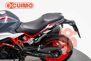 BMW G 310 R