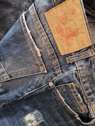 Jeans UO blu strappati