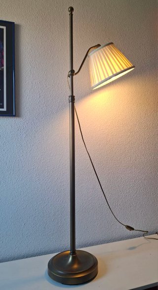 LAMPARA DE PIE VINTAGE BRAZO AJUSTABLE