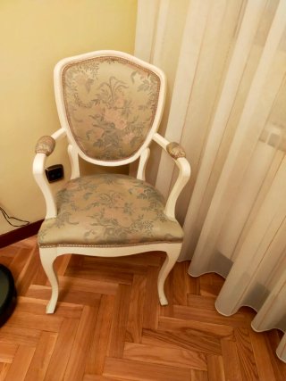 Sillón Descalzadora Tapizado Floral