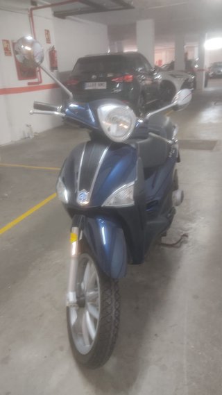 Piaggio Liberty Azul/Negro Scooter