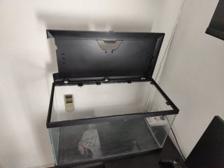 Acuario 40L Negro y Transparente