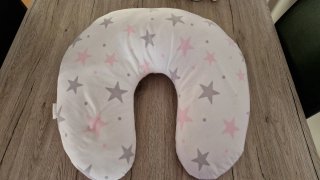 Cojín de lactancia estrellas rosa y gris