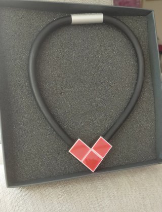 Collar Diseño Corazón Naranja y Plateado