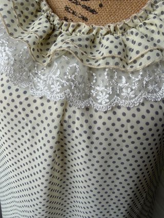 Vestido Jasmine London lunares