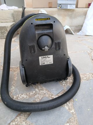 Aspiradora Eléctrica Línea Plus 1.200 W