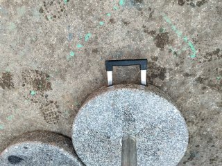 Bases para sombrilla de piedra y metal