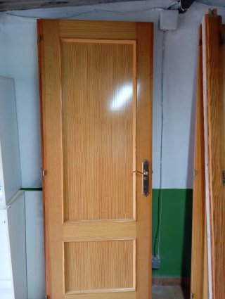 7 Puertas de paso Pino Melis