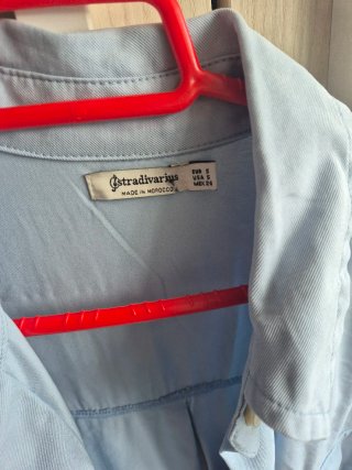 Vestido camisero azul Stradivarius Talla S