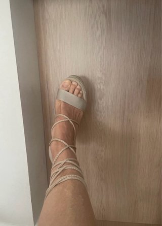 Alpargatas cuña beige