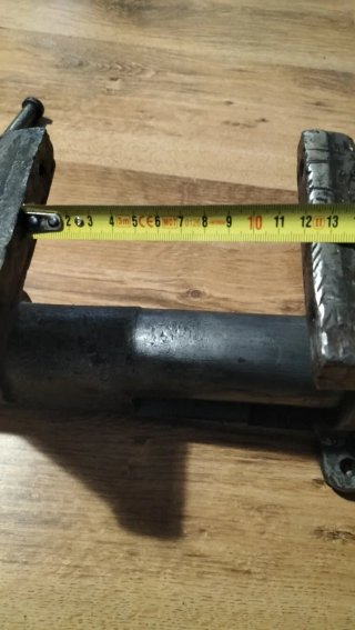 Tornillo de banco antiguo