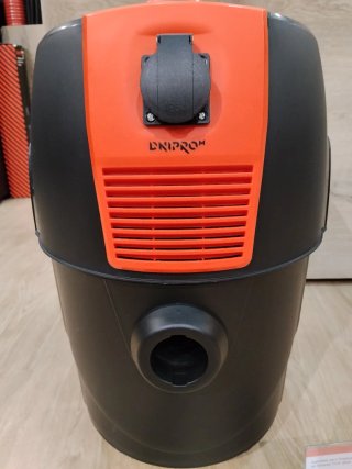 Aspirador Industrial 1600W Seco/Húmedo
