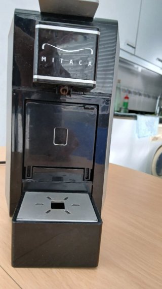 Cafetera de cápsulas MITACA