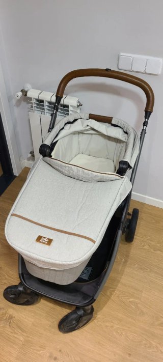 Carrito y capazo Joie Signature