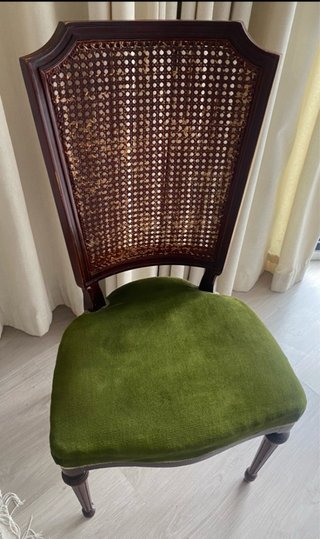 Mesa redonda madera y 6 sillas