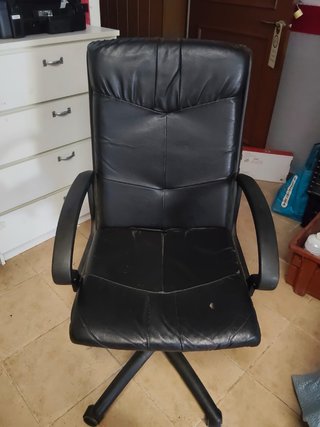 Silla de escritorio negra