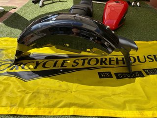Sistema de escape para moto Cruiser