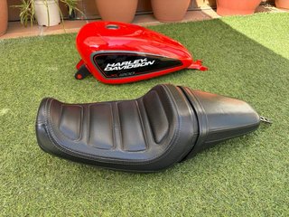 Sistema de escape para moto Cruiser