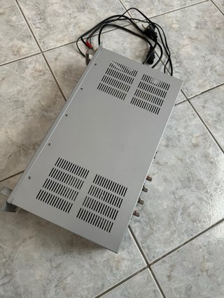 Amplificatore Skytec PRO240