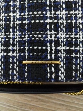 Borsa Charles & Keith a quadri