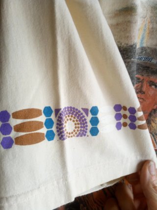 Camiseta Estampada Indígena