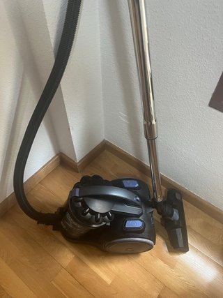 Aspiradora Conga Rockstar 800W