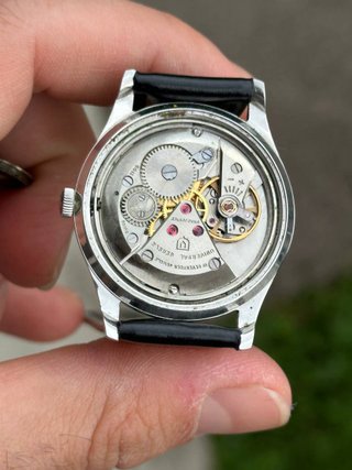 Universal Geneve Orologio Vintage