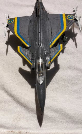 Saab 29 Gripen maqueta 19 cm escala 1/72