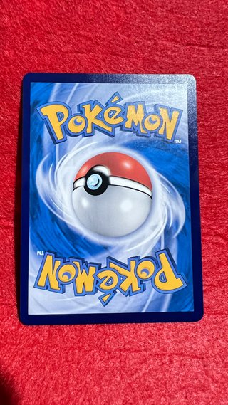 Carta Pokemon Capitano Pikachu