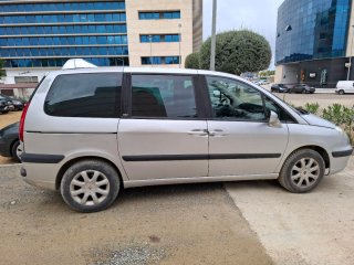 Peugeot 807 2006